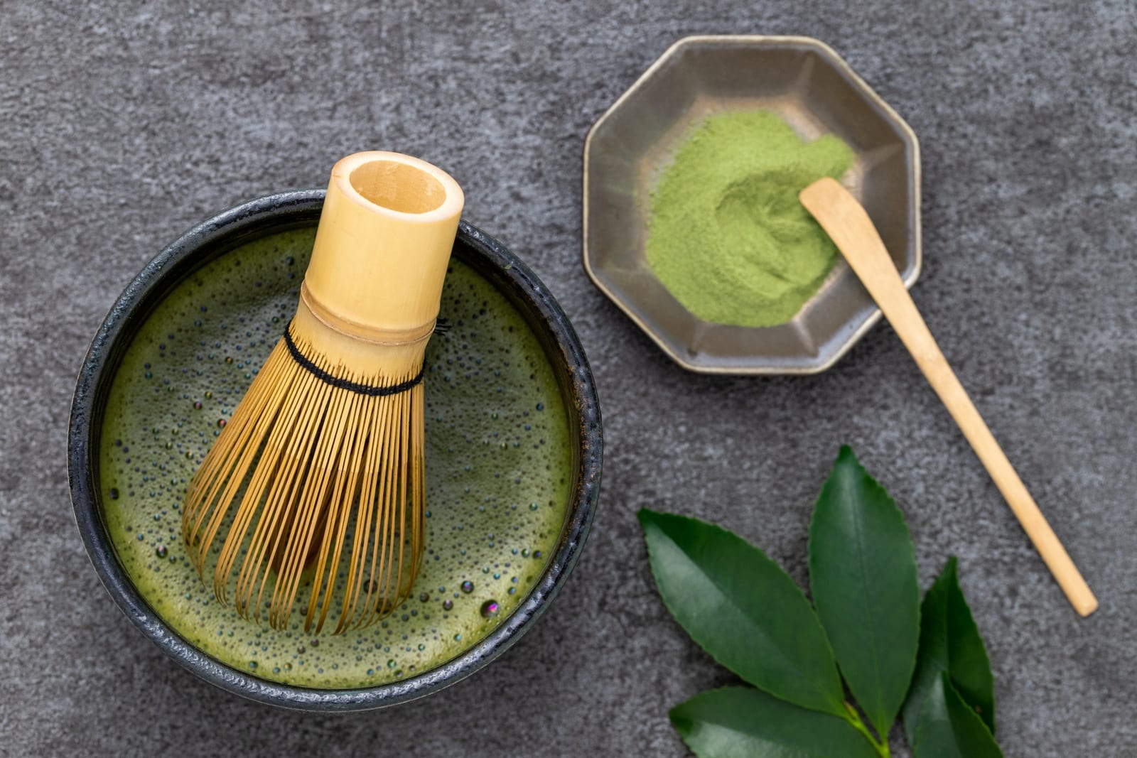 Sencha or matcha? Same tea plant, two completely different cups
